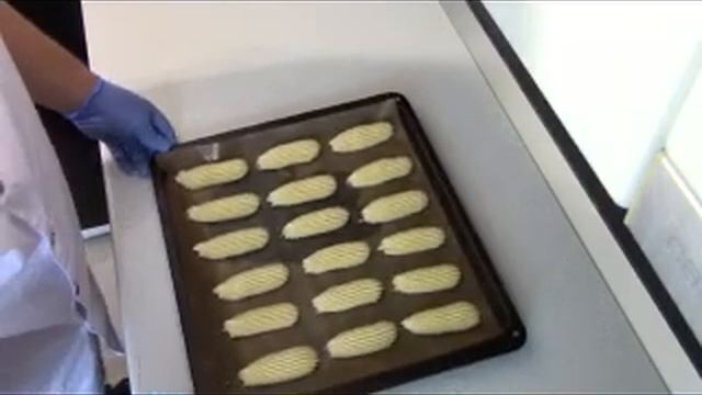 Эклеры. Заварные пирожные смотреть онлайн