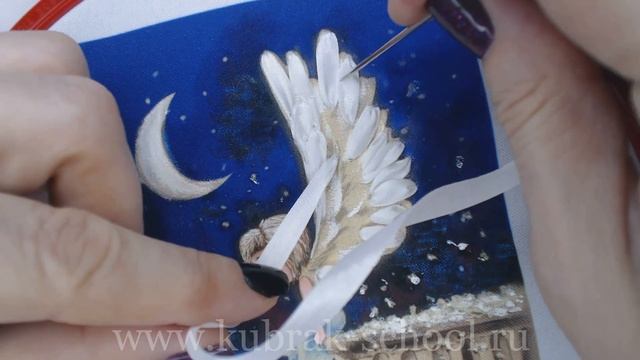 НОВОГОДНИЕ ОТКРЫТКИ ВЫШИВКА ЛЕНТАМИ "АНГЕЛ над ГОРОДОМ" смотреть онлайн