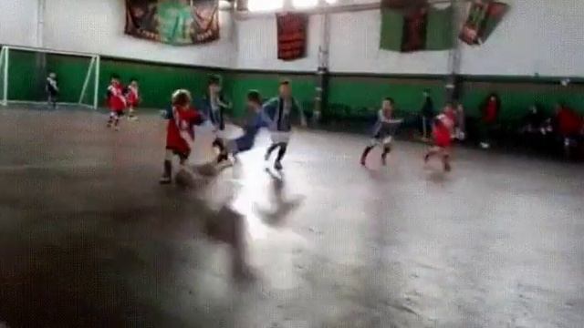 ПерВая тренеровка сына пепе смотреть онлайн