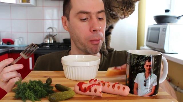 СЕМЕЙНЫЙ МУКБАНГ / ОМЛЕТ В ДУХОВКЕ СОСИСКИ / ЗАВТРАК МЕЧТЫ / MUKBANG / eating show / 먹방 смотреть онлайн
