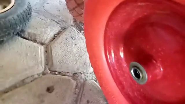 Какое колесо выбрать на тачку, полиуретановое или пневматическое? смотреть онлайн