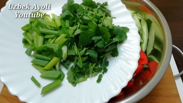 САЛАТ НА КАЖДЫЙ ДЕНЬ! ВКУСНО ПРОСТО БЫСТРО! РЕЦЕПТЫ САЛАТОВ! САЛАТ АССОРТИ! САЛАТЛАР! UZBEK AYOLI смотреть онлайн