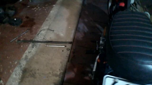 Заклинив колінвал, задній маятник від японця (Honda CB500) смотреть онлайн