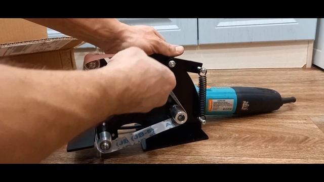 Гриндер из болгарки УШМ обзор и тест приспособы с роликами с Али. первая лента лопнула!) смотреть онлайн