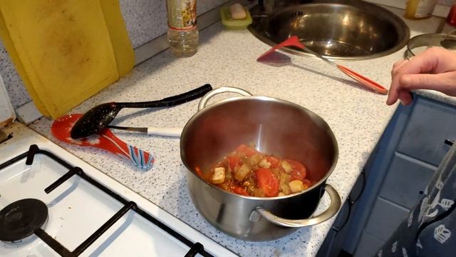 Томатный суп с баклажанами