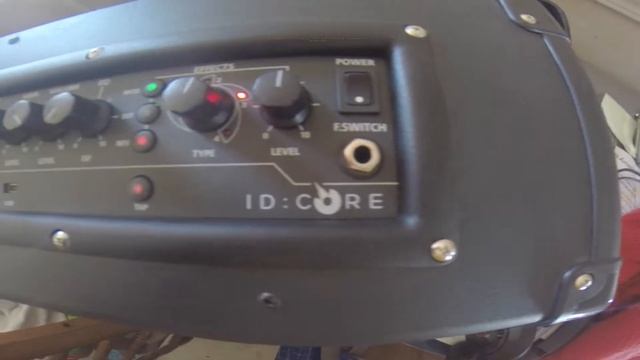 Blackstar Emulated Output Comparison HT5m ID Core 40 смотреть онлайн