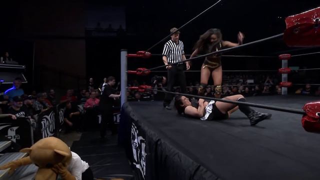 Women of Honor: Brandi Rhodes vs Jenny Rose смотреть онлайн