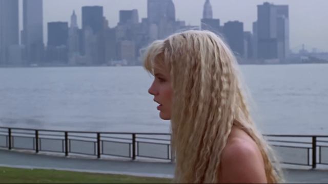 Daryl Hannah Splash (1984) Mermaid Swimming and on Land смотреть онлайн