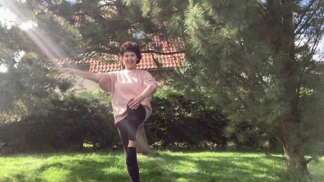 Йога+Пилатес. Упражнения для развития равновесия. Баланс 50+ 60+ смотреть онлайн