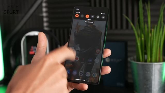 Motorola Moto Edge 20 | Unboxing & Full Tour смотреть онлайн