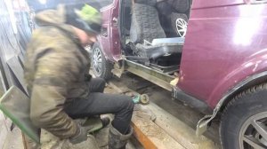 Niva 21213 Замена порогов