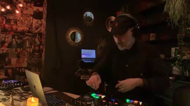 LIVE Ecstatic Dance DJs Maru Marsianka & Varsavir