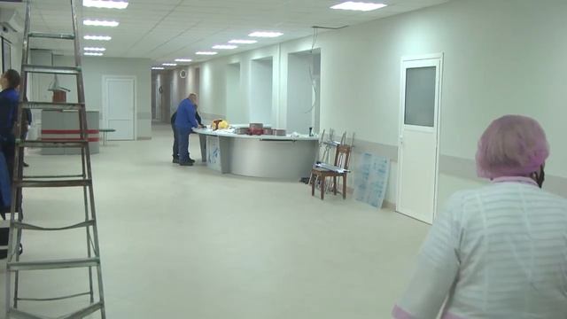 Новый облик. Капитальный ремонт в поликлинике Кропоткина близится к завершению. смотреть онлайн