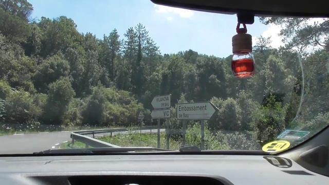 Поездка в горы, посёлок Виланова де Сау, водохранилище и затонувший город Сант Рома де Сау смотреть онлайн