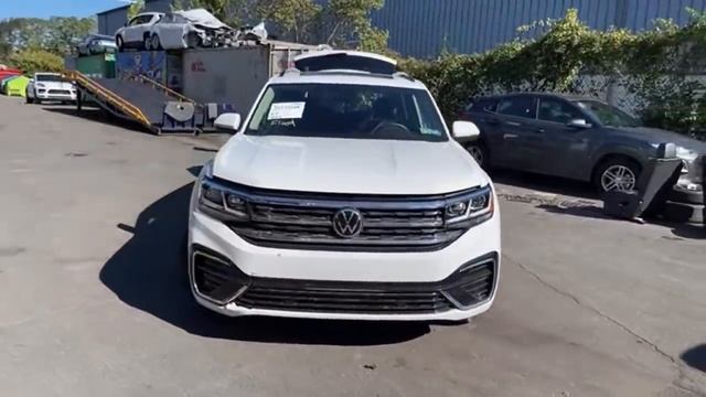 Осматриваем утопленники . Чего ожидать? Страховка в США - один сплошной обман ?Авто из США ??. смотреть онлайн