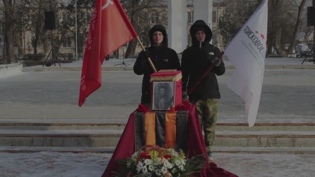 Митинг ко Дню освобождения Советского района от немецко-фашистских захватчиков 10 января 2023 смотреть онлайн