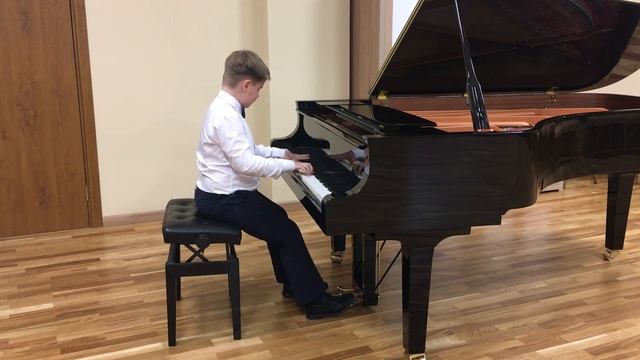 Волобуев Иван,10 лет, Э Григ Танец из Йольстера соч 17 №5 смотреть онлайн