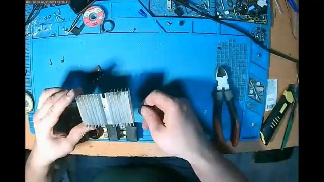 Ремонт индукционной плиты, замена диодного моста и предохранителя. смотреть онлайн