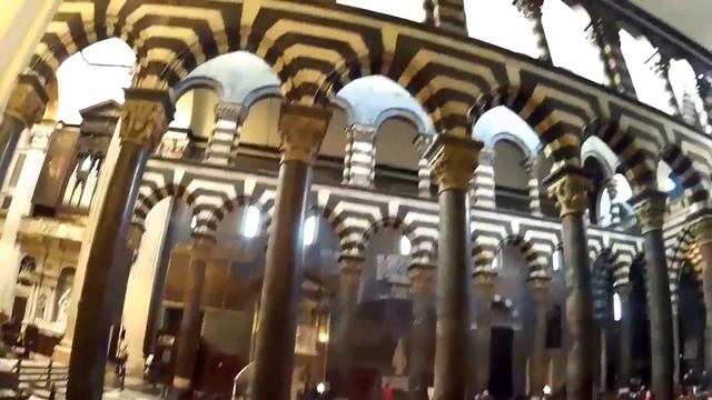 ГЕНУЯ ИТАЛИЯ УНИКАЛЬНЫЙ СОБОР В ЦЕНТРЕ ГОРОДА Сан Лоренцо смотреть онлайн