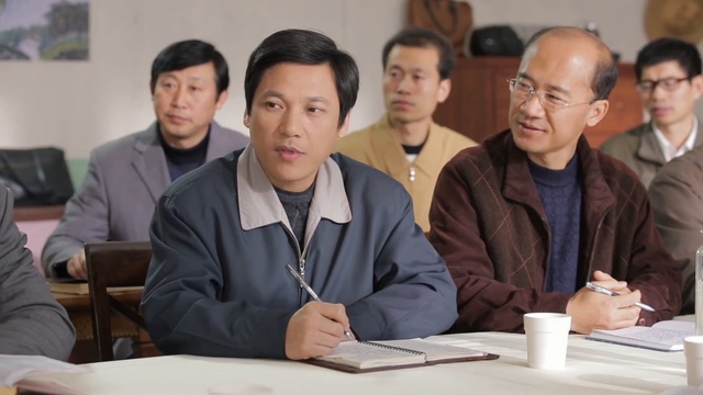 В чем существенное различие между воплотившимся Богом и используемыми Богом людьми? смотреть онлайн