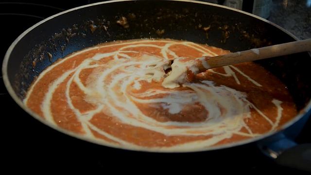 Готовлю МЕНЮ из 3 БЛЮД/без мяса/Морковный суп с апельсином/СПАГЕТТИ АЛЬ ТОННО/нежный ЯБЛОЧНЫЙ пирог смотреть онлайн