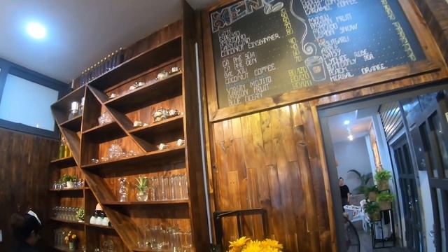 Корейское кафе. Продажа картин и чая. Сувениры Дананг, Вьетнам (Da Nang, Vietnam) Гид. Фотосессии