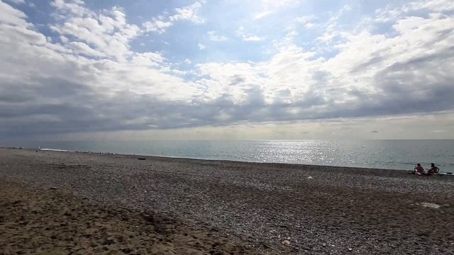 Абхазия сегодня. Погода. Пляж и море. Цитрусовый совхоз Алахадзы смотреть онлайн