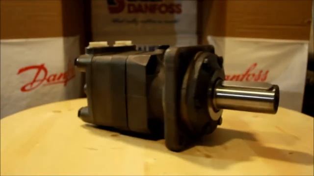 Гидромотор OMT 250 Наличие! 151B3002 Danfoss Power Solutions, Зауэр-Данфосс шпонка диаметр 40 мм смотреть онлайн