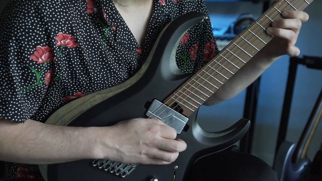 Dua Lipa - Hedras смотреть онлайн