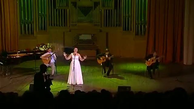 Н.Коломойцева, Л. Лазор - "Распахну свое сердце гитарой" смотреть онлайн