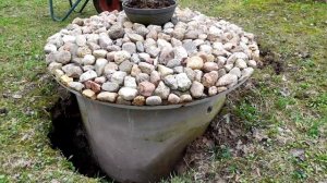 Колодец.Провалилась земля.