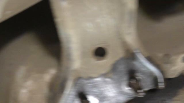 Меняем приколхоженый ввареный глушитель на штатный VOLKSWAGEN Polo