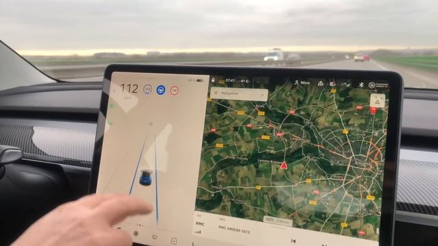Tesla Model3 Tuto Flash : L'autopilote et ses différents modes.(Régulateur, limiteur, EAP , etc ... смотреть онлайн