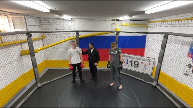 БОКС. Захаров VS Щукин смотреть онлайн