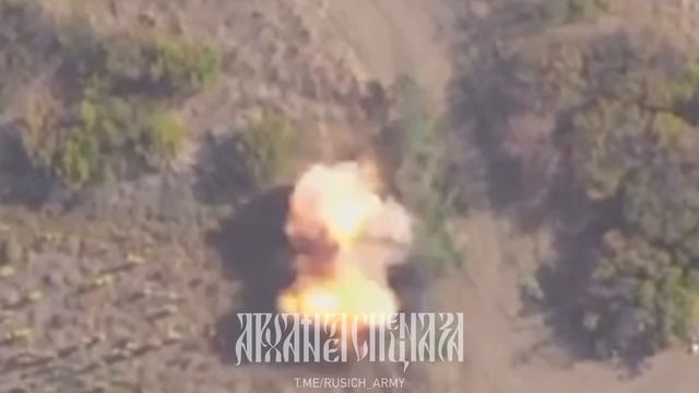 Уничтожение американской гаубицы М777 на Херсонском направлении. смотреть онлайн