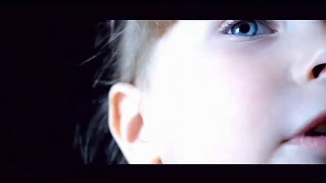 Юнна Мориц «Ни капли холодного, острого, злого.» смотреть онлайн