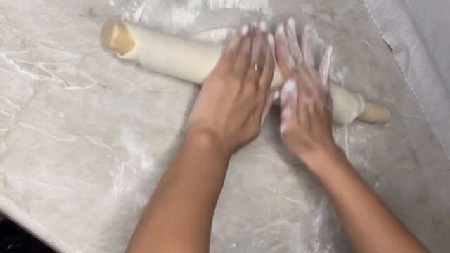 ШТРУДЕЛЬ С ОКОРОЧКАМИ И КАРТОШКОЙ.Немецкая кухня . смотреть онлайн