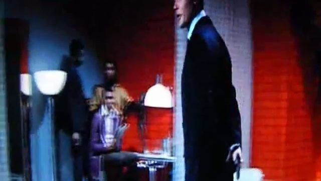 The Name is Bond James Bond смотреть онлайн