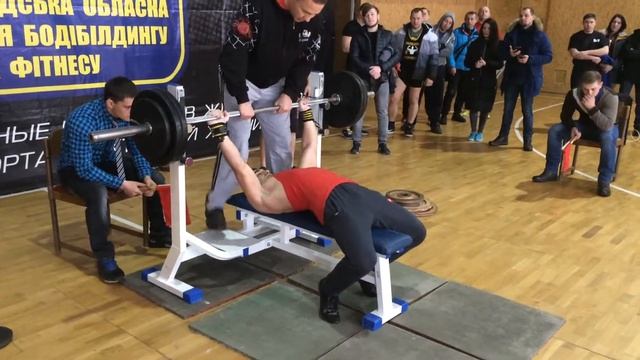 Попытка 2. Жим штанги лежа 120кГ смотреть онлайн