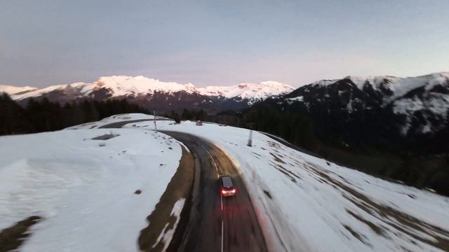 Grand Massif Samöens Drone FPV Footage DJI Avata смотреть онлайн