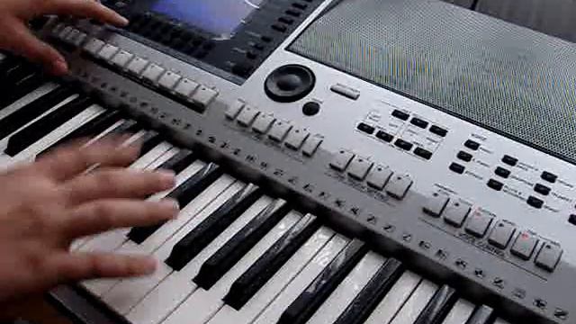 Lady Gaga-Poker Face (Yamaha psr-s700 multi pad demo) смотреть онлайн