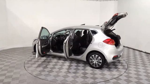 Киа Сиид смотреть онлайн