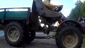 ПРОГУЛОЧКА по ЛЕСУ на ТРАКТОРЕ САМОДЕЛКЕ.mp4