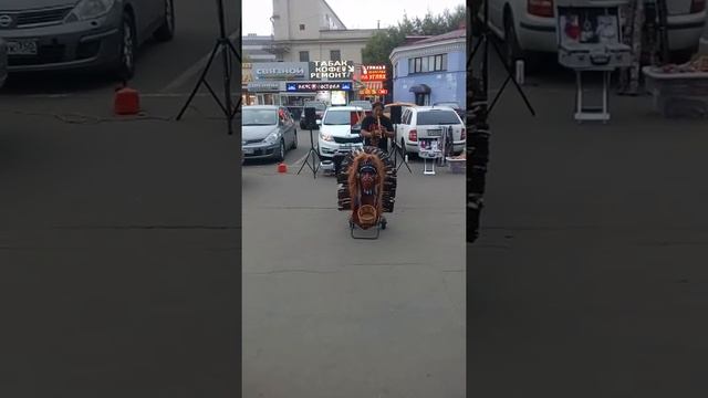 Уличный музыкант, Москва, м. Электрозаводская смотреть онлайн