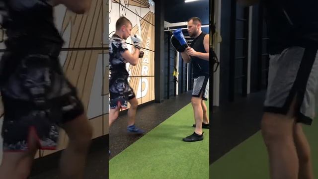 Серии ударов с уходами по сторонам смотреть онлайн