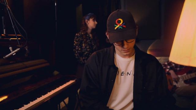 Varvara Revnyuk and BAND "Help Me" смотреть онлайн