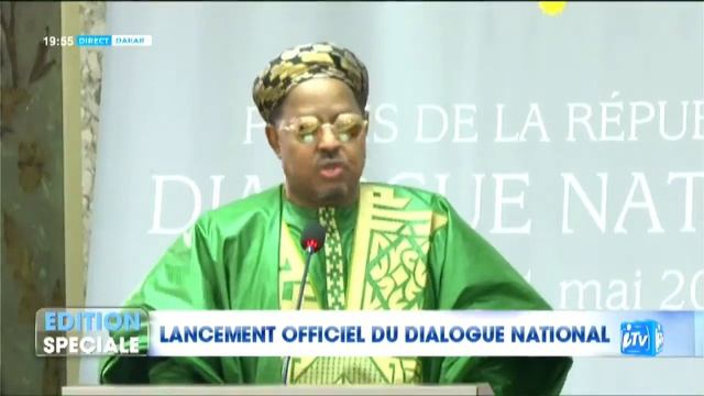 Ahmed Khalifa Niasse tacle sévèrement Sonko devant Macky Sall смотреть онлайн
