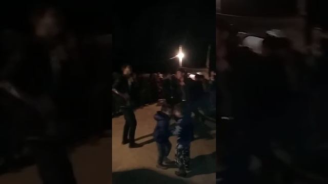 Туй дар 8 хона смотреть онлайн