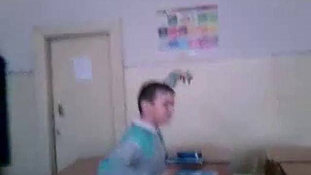 танец пятиклассника смотреть онлайн