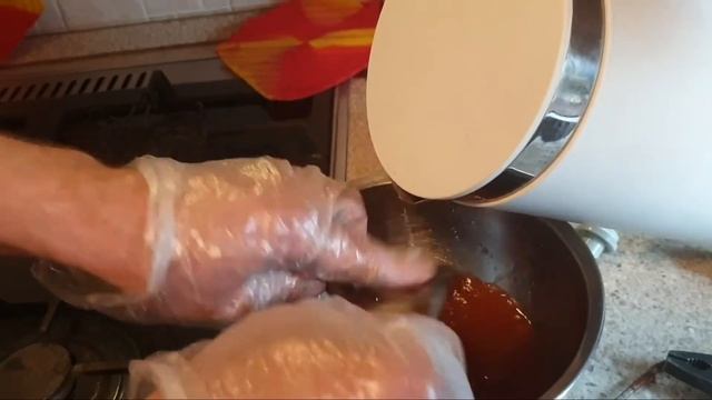 НЕВОЗМОЖНО МЫТЬСЯ! ГАЗОВАЯ КОЛОНКА ЮНКЕРС-простое решение! смотреть онлайн